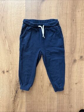 Size 18-24 mo Old Navy Navy Blue Jogger Sweatpants
